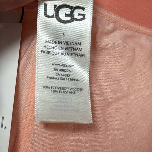 UGG Alexiah Boy Short - Picture 3 of 4